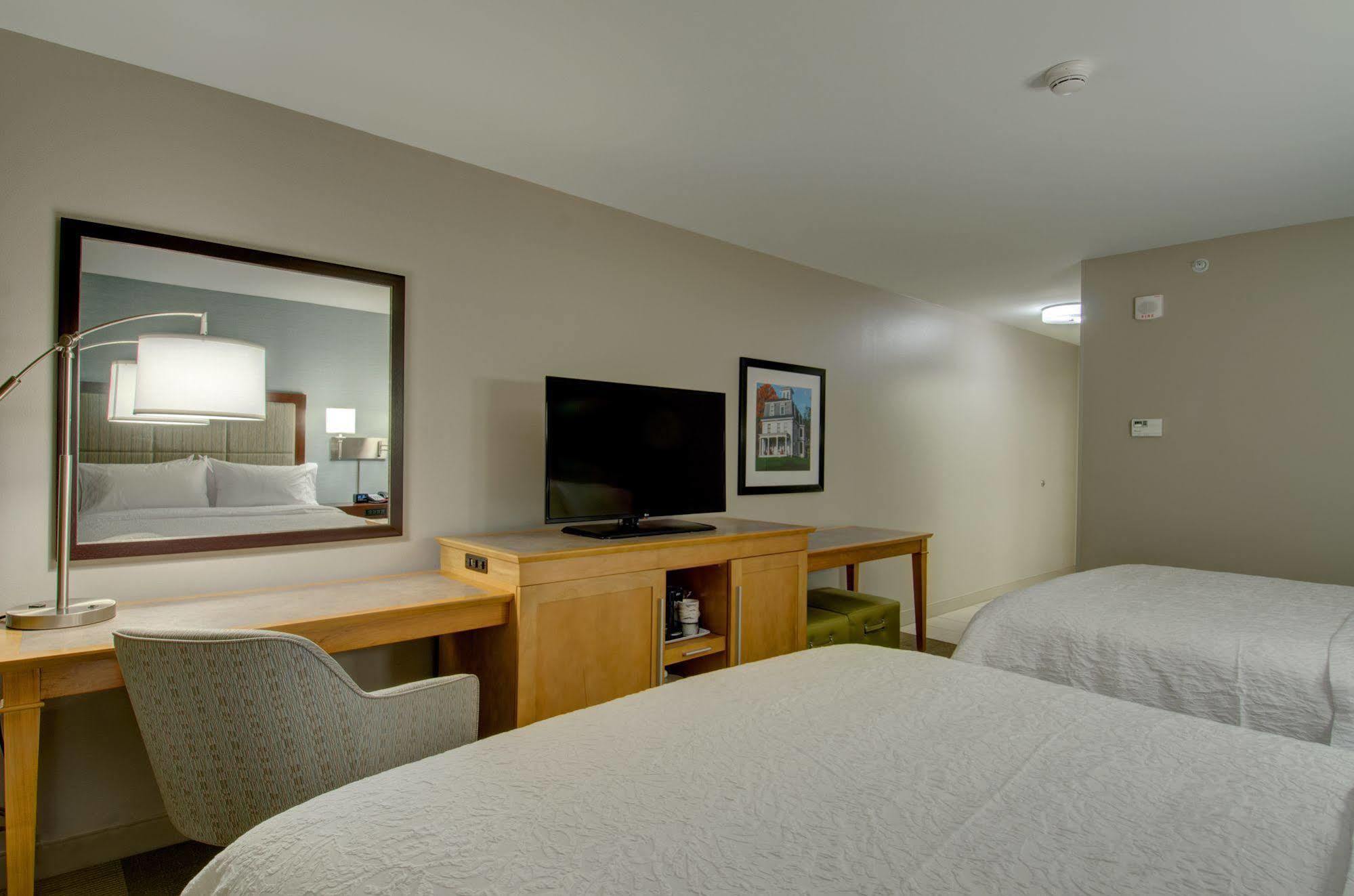 Hampton Inn Boston - Westborough Eksteriør billede